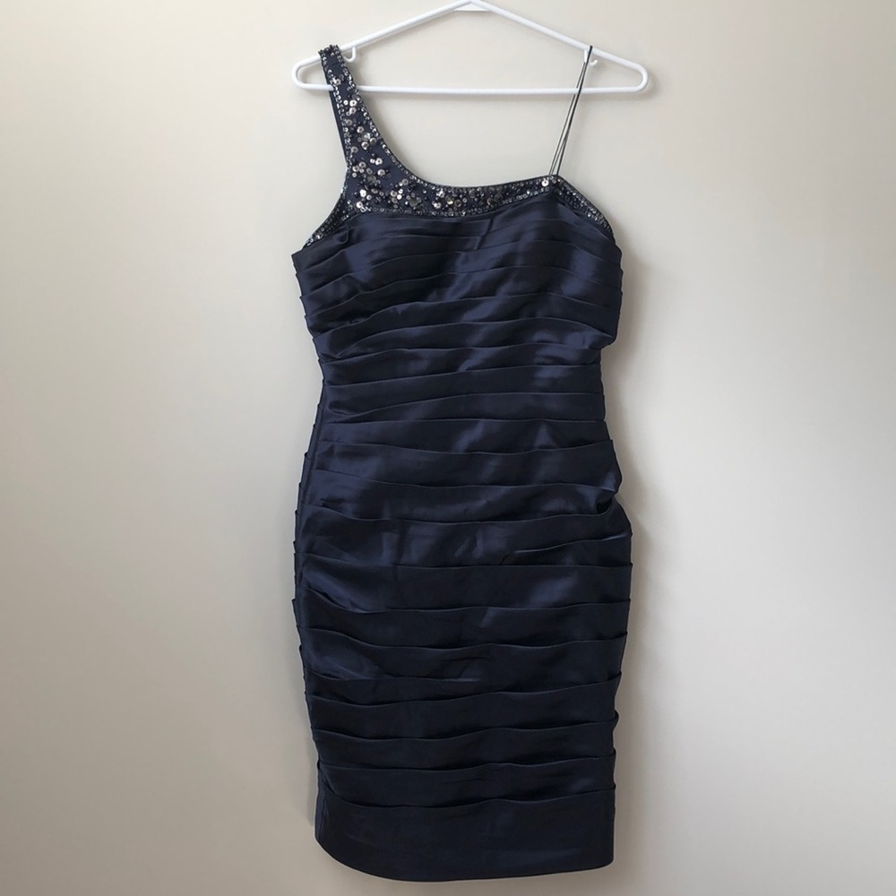 Andrianna Papell Blue Pleated Cocktail dress